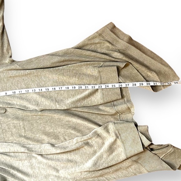 Lululemon Cashlu Knit Wrap- Cashmere Blend Reversible Wrap Cardigan-Size 4(2021) - Picture 12 of 13